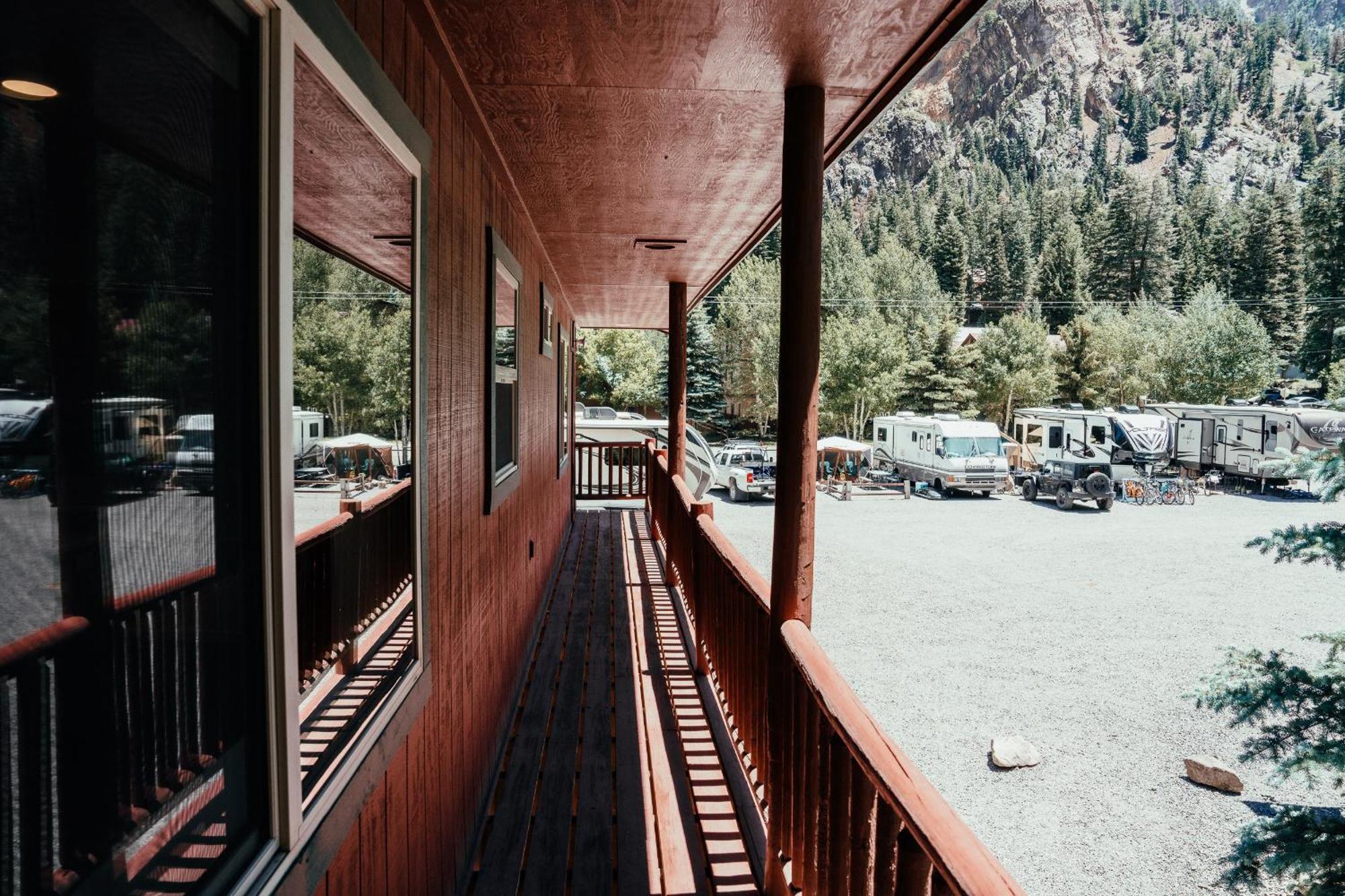 Ouray Riverside Resort - Inn & Cabins Exterior photo