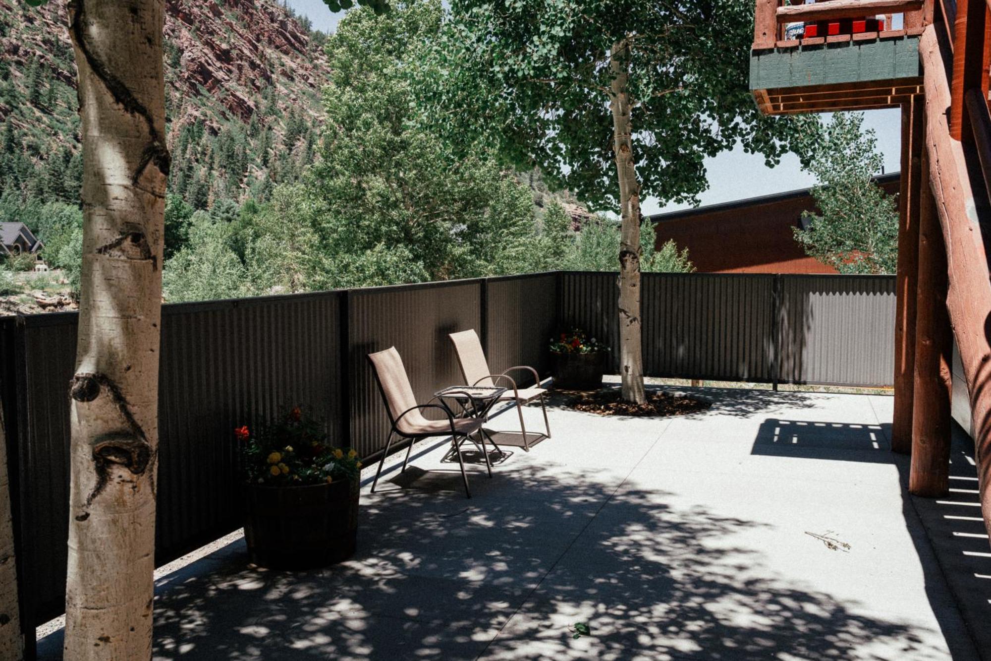 Ouray Riverside Resort - Inn & Cabins Exterior photo